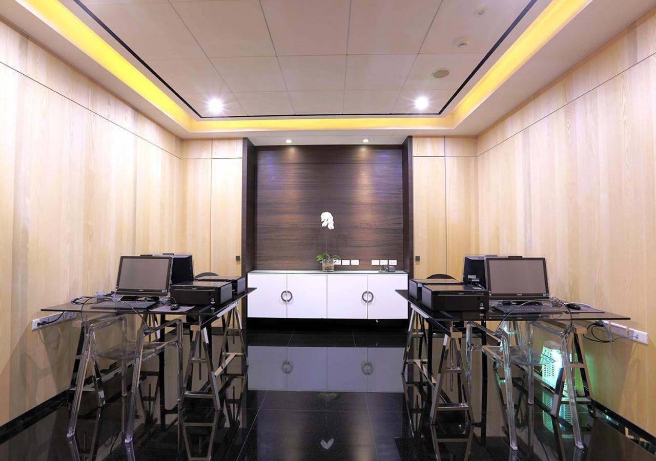 Royal Group Hotel Ho Yi Branch Cao Hùng Ngoại thất bức ảnh